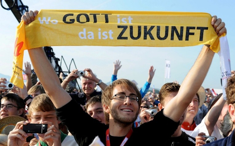 Kirche ist Jung, Wolfgang Radtke KNA-Bild Pfarrbriefservice.de (c) Wolfgang Radtke/KNA-Bild, Pfarrbriefservice.de